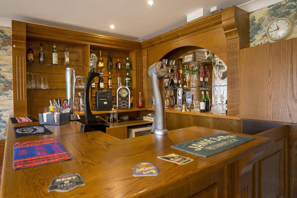 Kiwi House Pub
